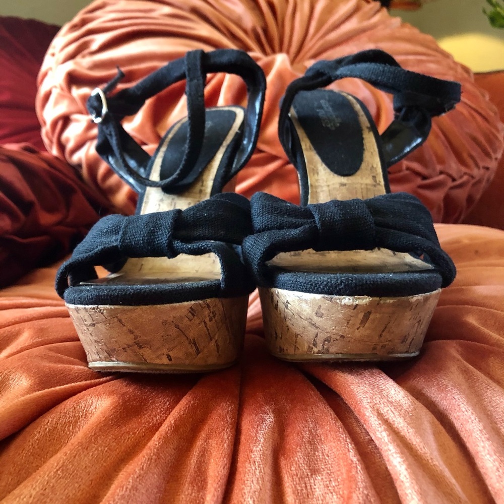 Cork Wedges